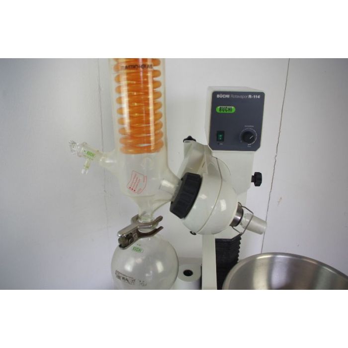Buchi Rotavaporator R114 and B480 waterbath
