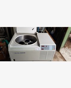 MSE Mistral 3000E Large Capacity Refrigerated Centrifuge