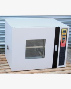 Carbolite PIF120 Incubator