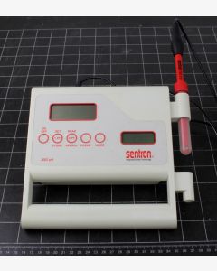 Sentron 2001-007 ISFET pH/mV/temperature benchtop meter