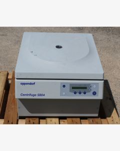 Eppendorf Centrifuge 5804