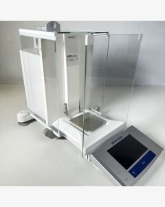 Analytical Balance Mettler Toledo XS205DU 5-Place 220g/81g x 0.1/0.01mg