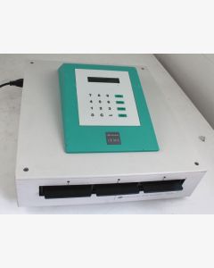 Labsystems 1410 iEMS Micoplate Incubator/Shaker with raised control panel