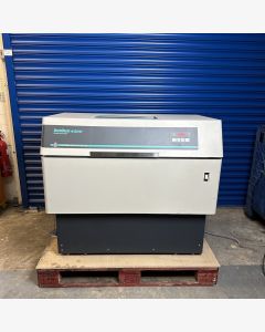 new-brunswick-scientific-innova-4300-large-capacity-incubator-shaker-m1193-0003
