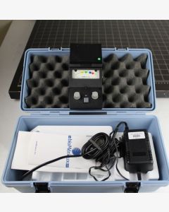 Hach vitek DR100 Colorimeter