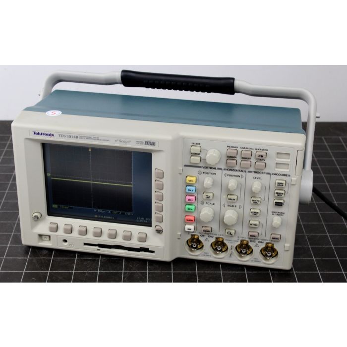 Tektronix TDS3014B 4 Channel colour Digital Phosphor Oscilloscope