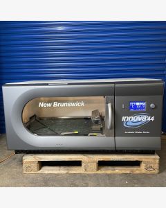 incubator-shaker-new-brunswick-innova-44-eppendorf-2-5cm-orbit-m1282-0002