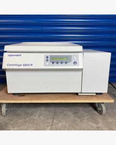 Eppendorf 5804R Refrigerated Centrifuge with 4 x 250ml Swing Out Rotor