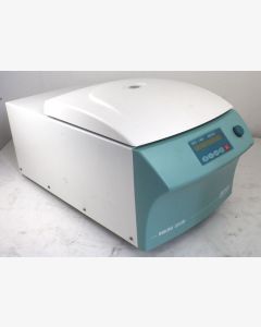 Hettich Mikro 220R Centrifuge